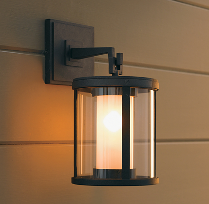 Quentin Pendant Sconce