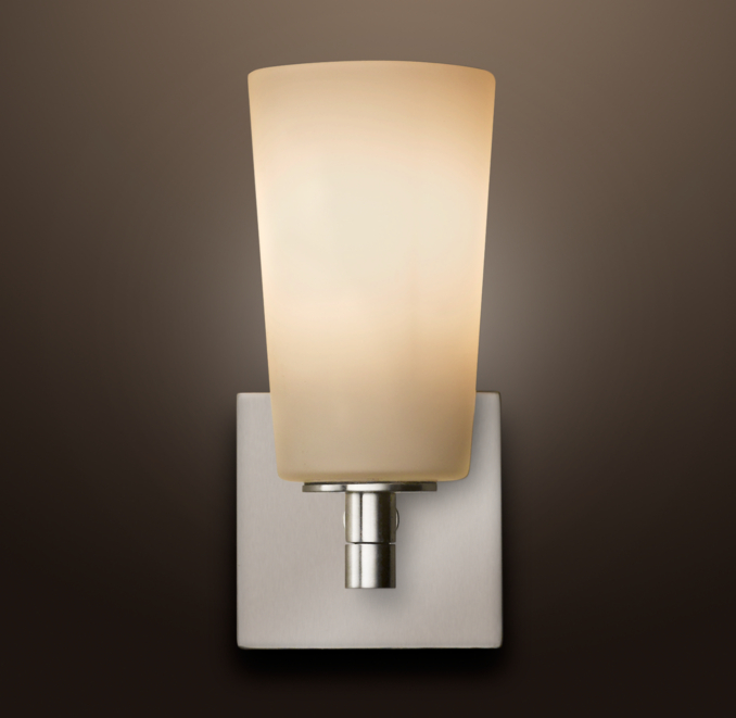 Spritz Single Sconce