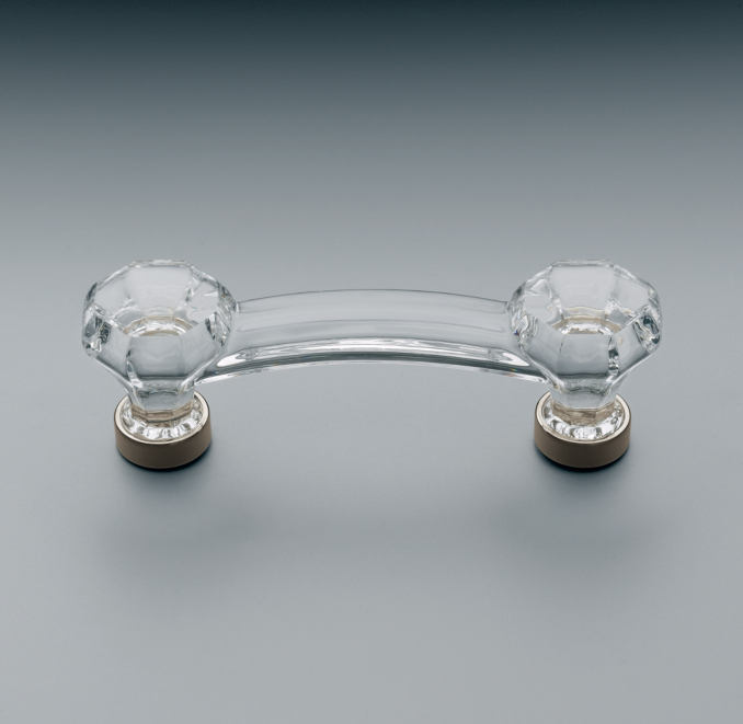 Traditional Clear Glass Pull 3"