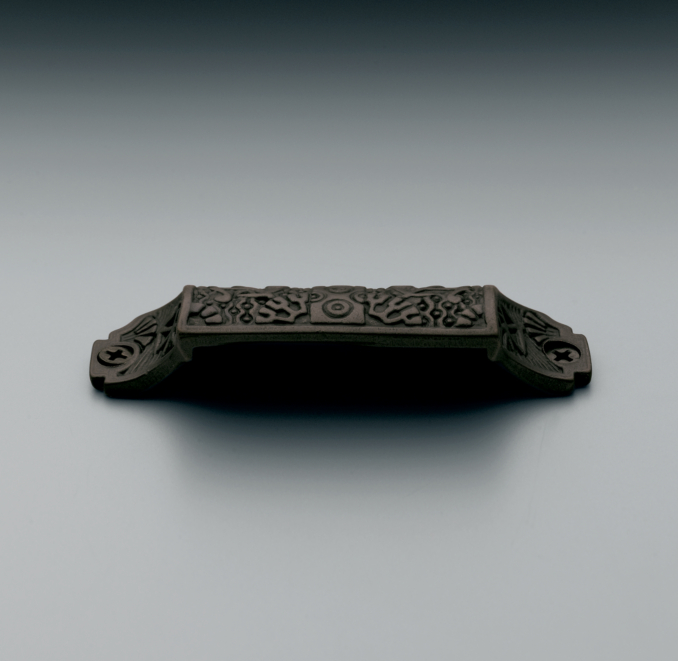 Ornate Pull