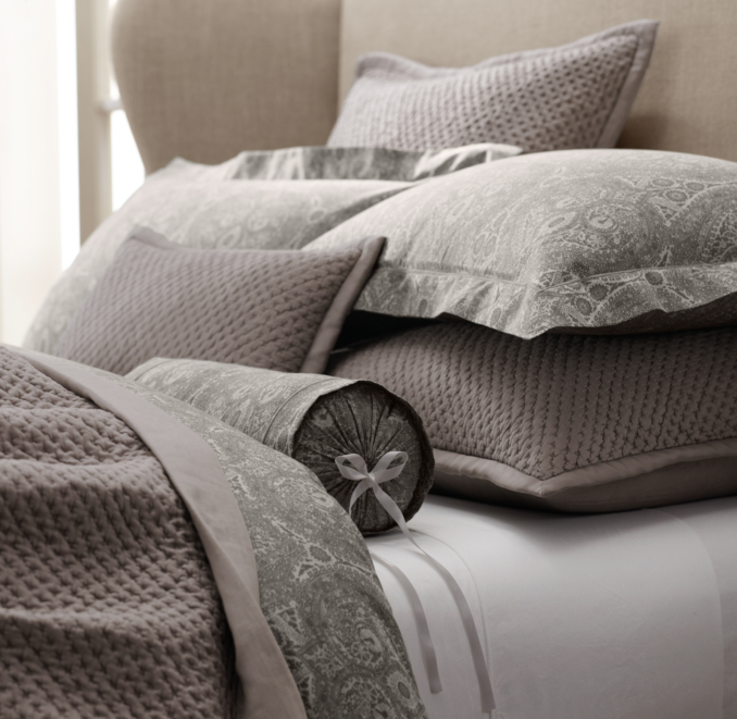 Italian Cypress Paisley Duvet Cover