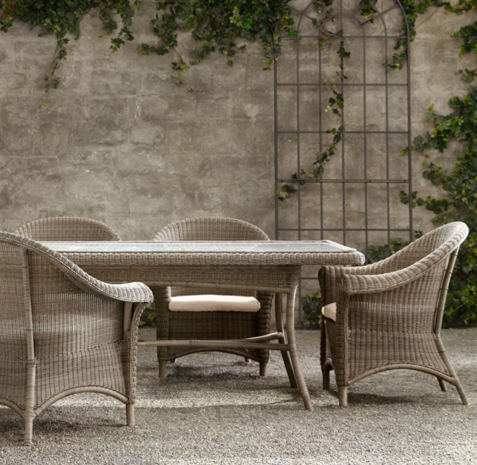 Hampshire Rectangular Dining Table