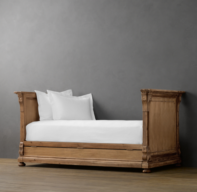 St. James Panel Daybed 
