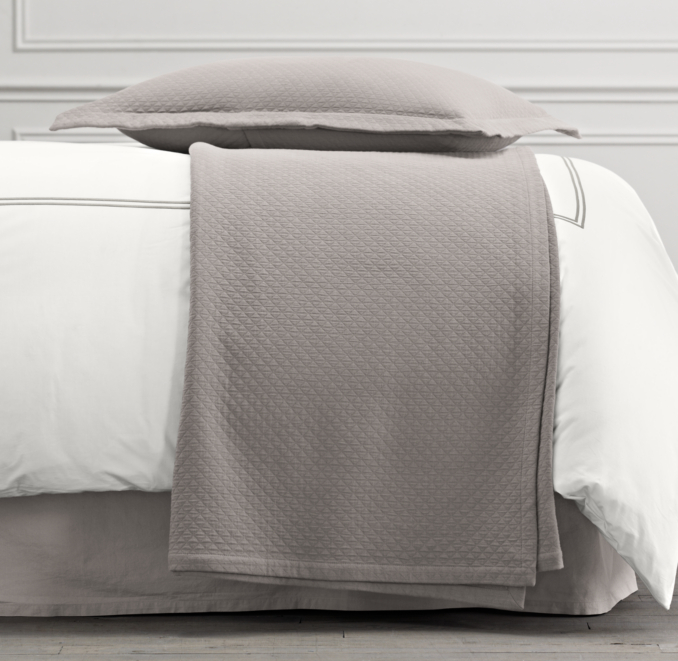 Vintage-Washed Diamond Matelassé Coverlet & Sham