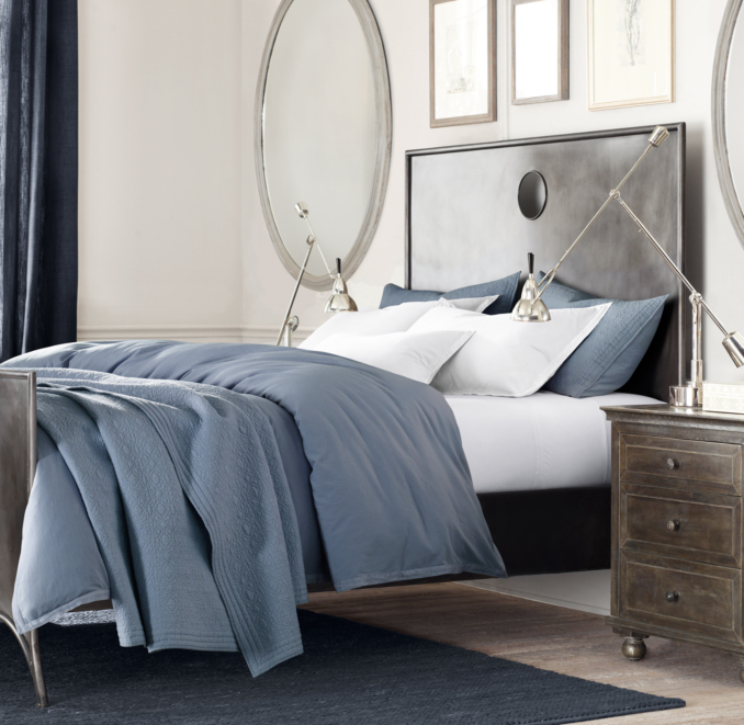 19th C. Keyhole Metal Square Bed