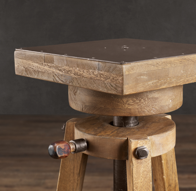 Sculptor's Stand