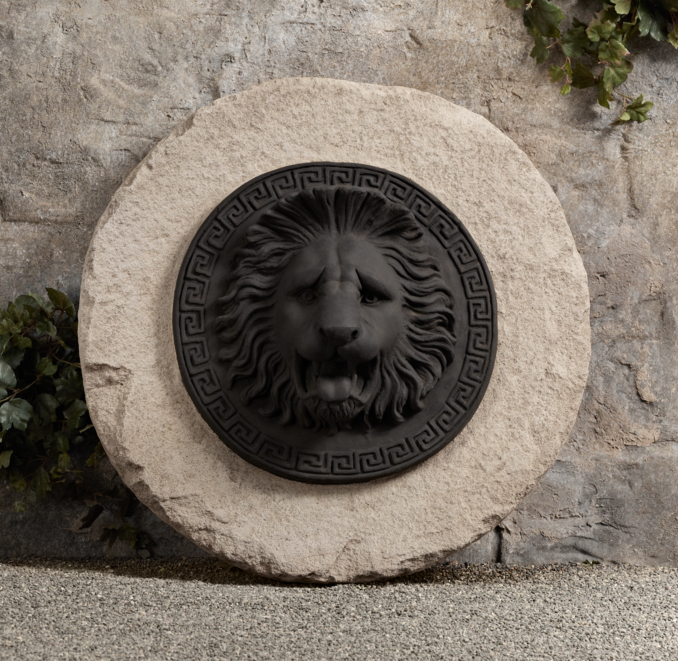 Leonine Plaque
