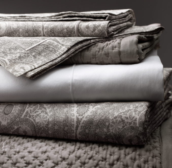 Italian Cypress Paisley Bedding Collection