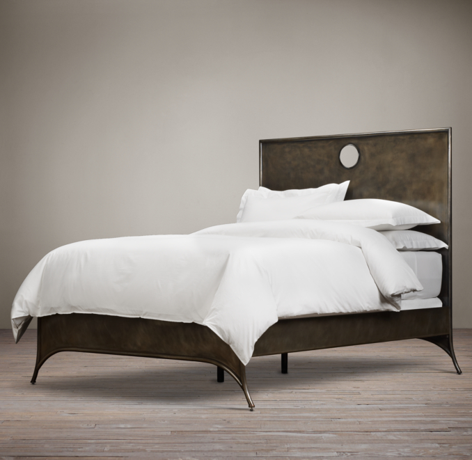 19th C. Keyhole Metal Square Bed without Footboard