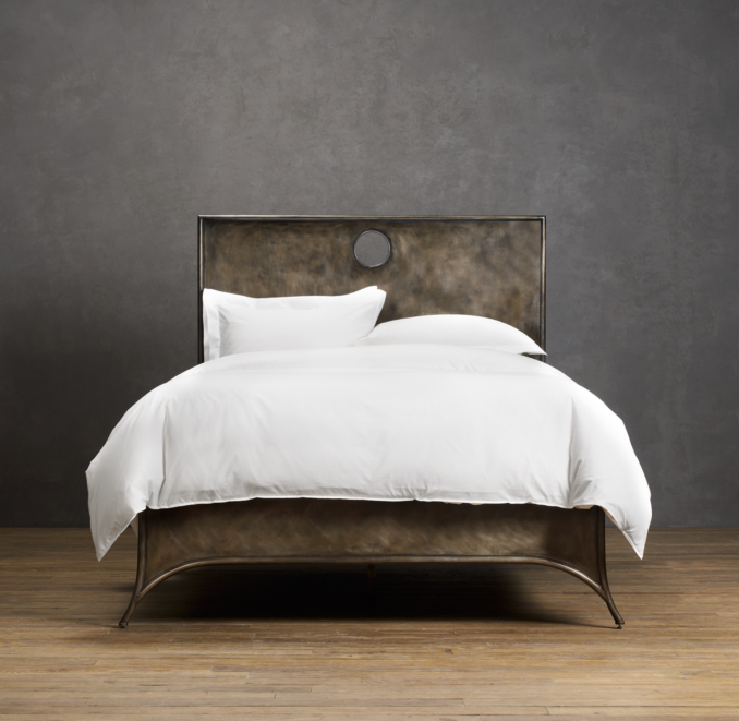 19th C. Keyhole Metal Square Bed without Footboard