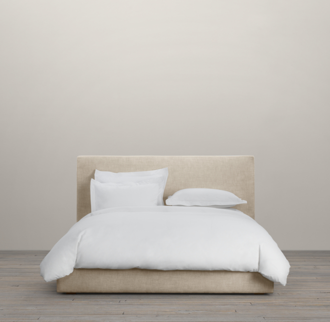 Sullivan Upholstered Platform 46" Bed
