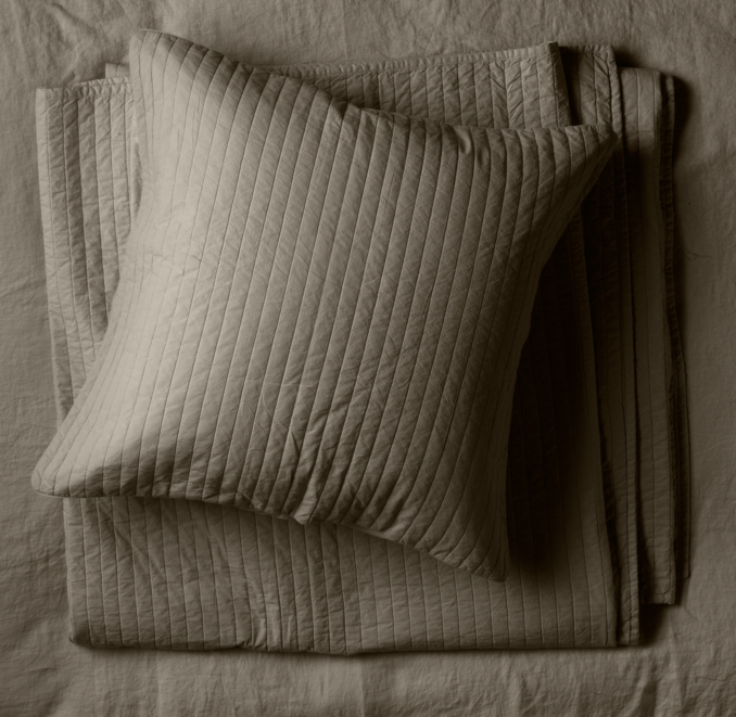 Garment-Dyed Straight Stitch Quilt