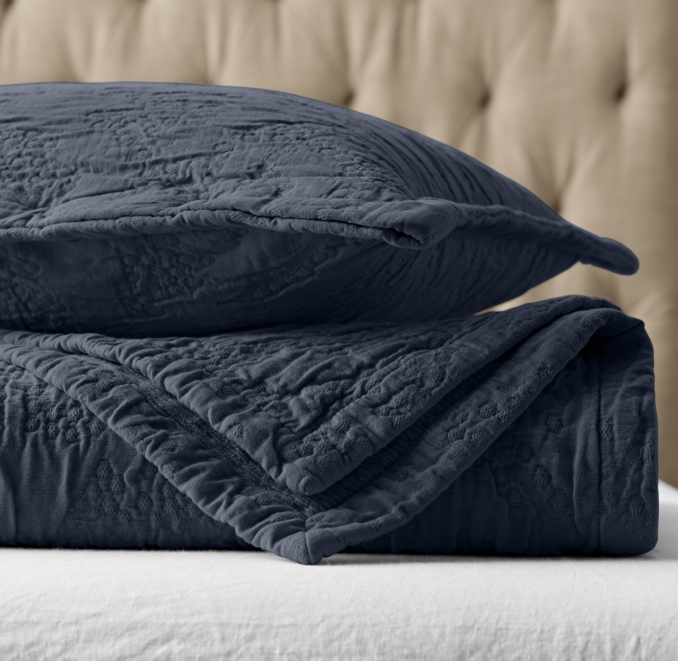 Garment-Dyed Matelassé Quilt Collection