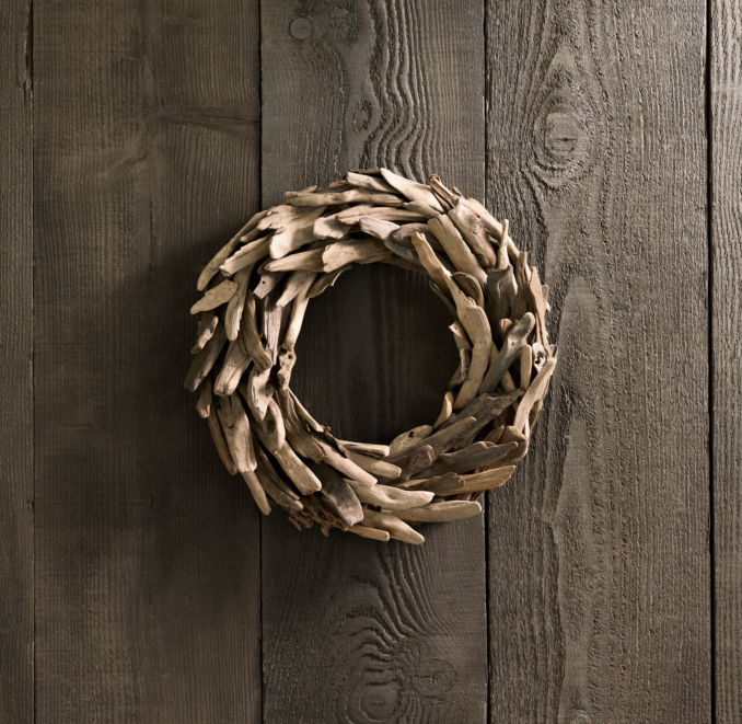 Driftwood Wreath 18"