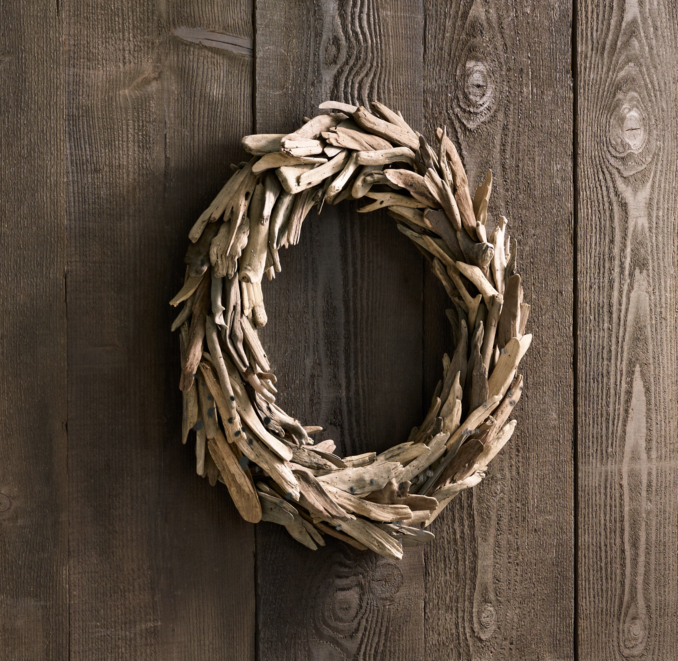 Driftwood Wreath 24"