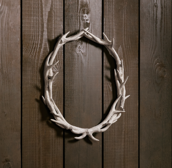Weathered Antler Wreath 24" - White