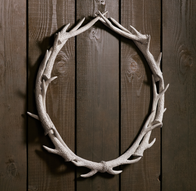 Weathered Antler Wreath 36" - White