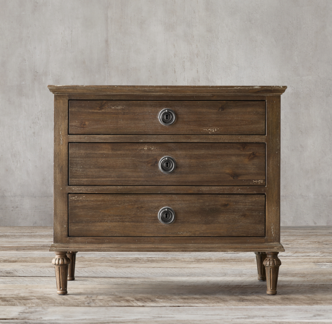 32" Maison Closed Nightstand