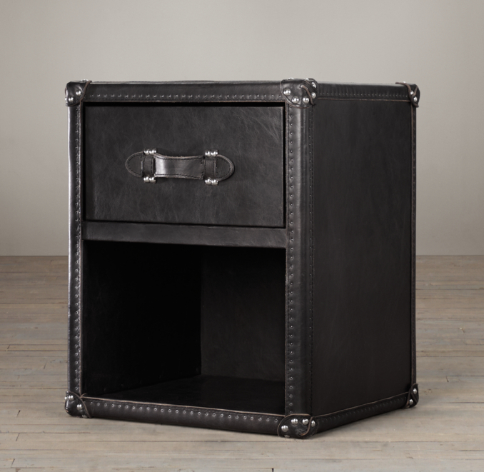 Mayfair Steamer Open Cube w/ Drawer Trunk 