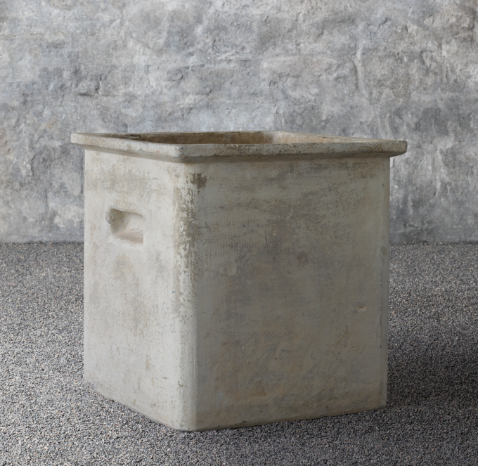Latour Cast Concrete Planters