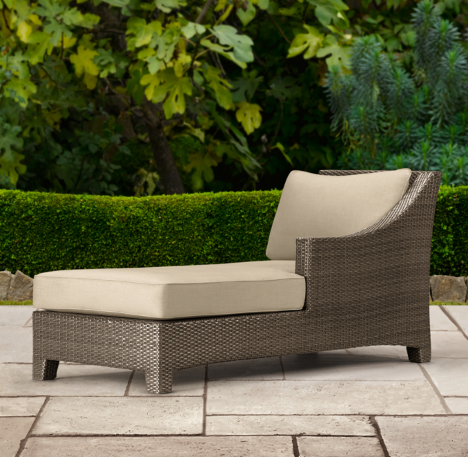 La Jolla Right-Arm Chaise