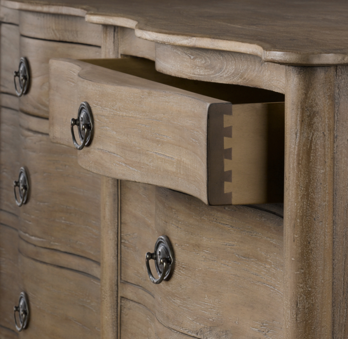 Empire Rosette 8-Drawer Dresser