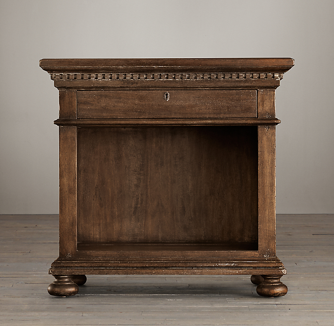 32" St. James Nightstand (Set of 1 Open and 1 Closed)