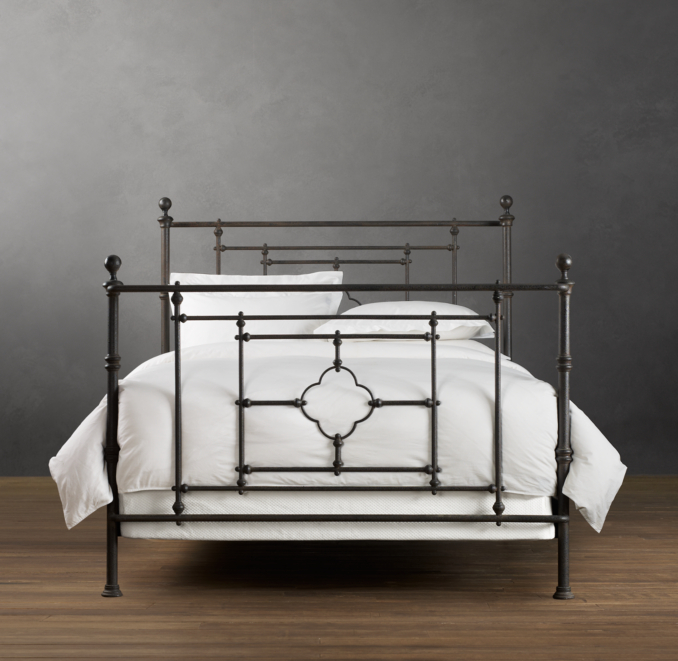 19th C. Quatrefoil Iron Bed