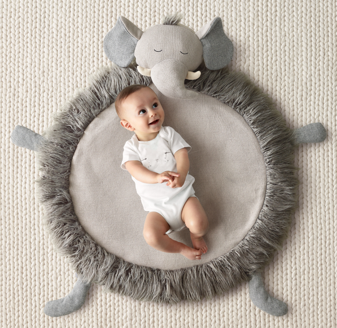 Modern baby plush fashion play mat