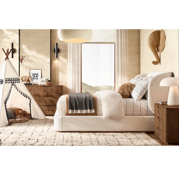 //media.restorationhardware.com/is/image/rhis/BC23SPR_024x025_CO37_RHR