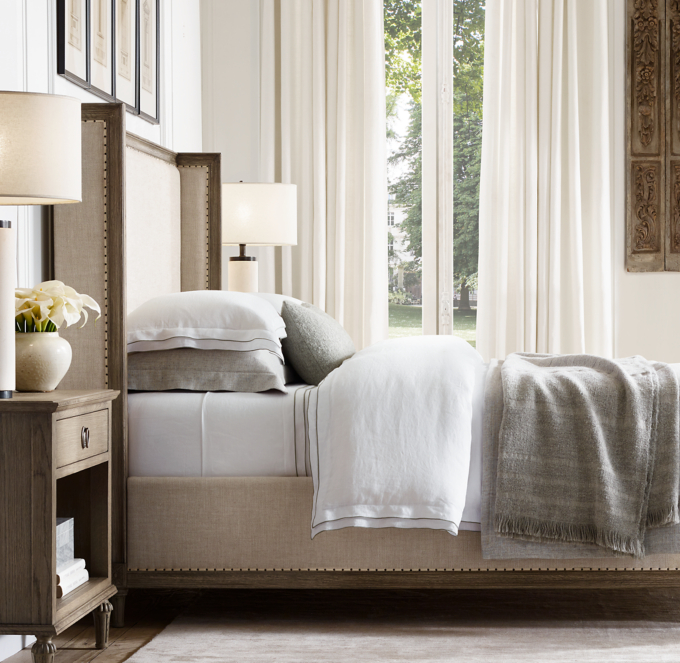 //media.restorationhardware.com/is/image/rhis/CO18SPR_K664_p408x409_RHR