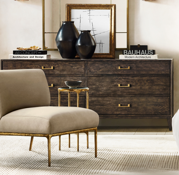 //media.restorationhardware.com/is/image/rhis/CO19FAL_K770_p022x023_V2_RHR