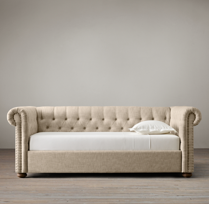 Chesterfield Daybed