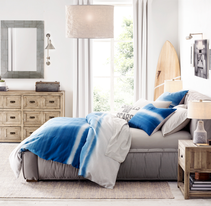 //media.restorationhardware.com/is/image/rhis/TN15FAL_CB3_p154x155_1