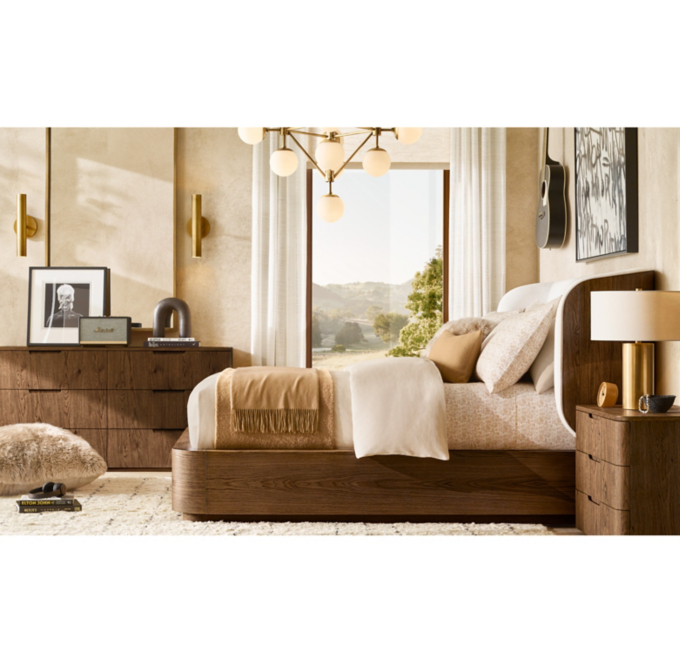 //media.restorationhardware.com/is/image/rhis/TN23SPR_014x015_CO13