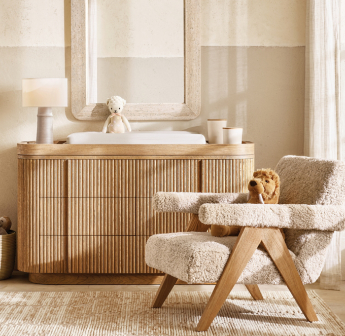 //media.restorationhardware.com/is/image/rhis/US24BCSPR_CM62_MulhollandReededDresserAlt_RHR