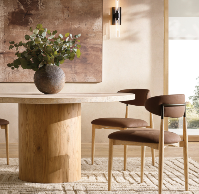 Ravelle Linear Sconce