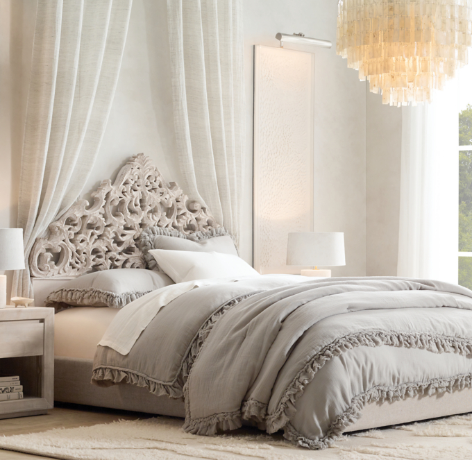 //media.restorationhardware.com/is/image/rhis/WBCT19FAL_030x031_XBG30_RHR