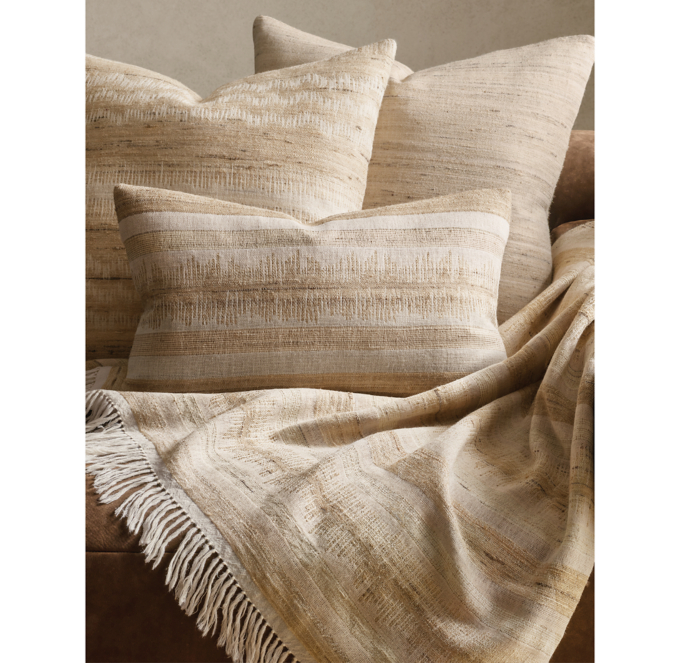 //media.restorationhardware.com/is/image/rhis/WC22DIGITAL_008x009_W725_RHR