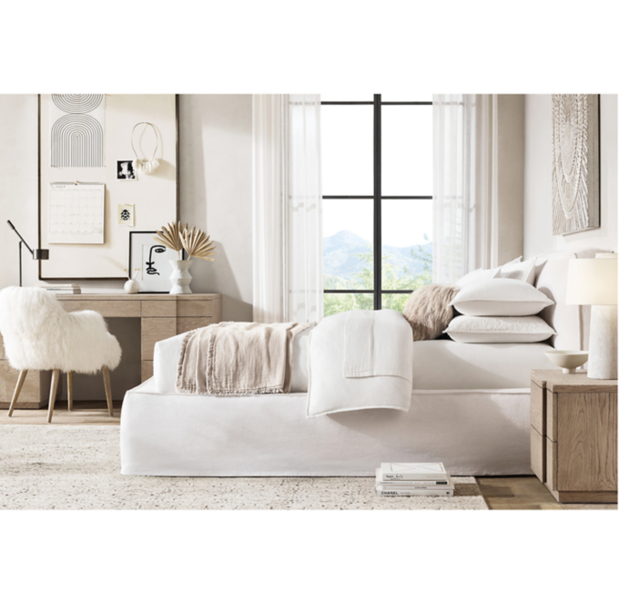 White slipcovered bed discount