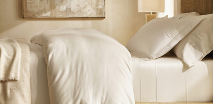 Italian Ultra-Soft 600-Thread-Count Sateen Bedding Collection