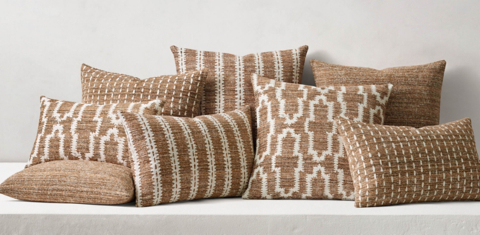 Nazaré Outdoor Pillow Collection