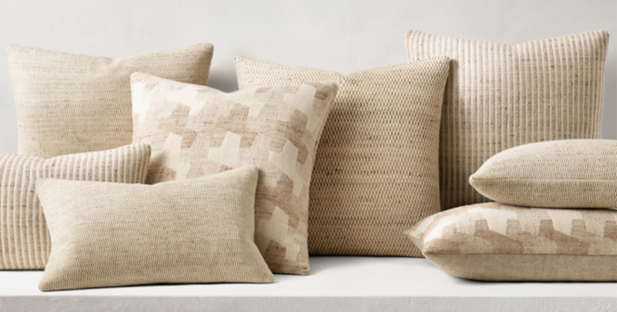 Iara Pillow Collection