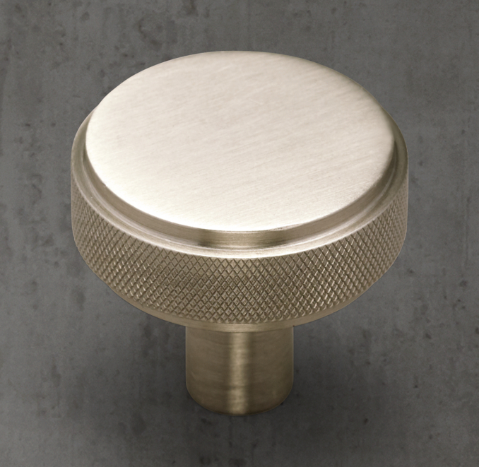 Lambeth Knurled Knob