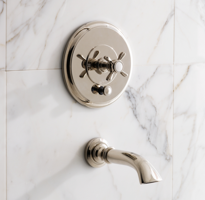 Lugarno BalancedPressure Tub and Shower Valve & Trim Set with Speakman