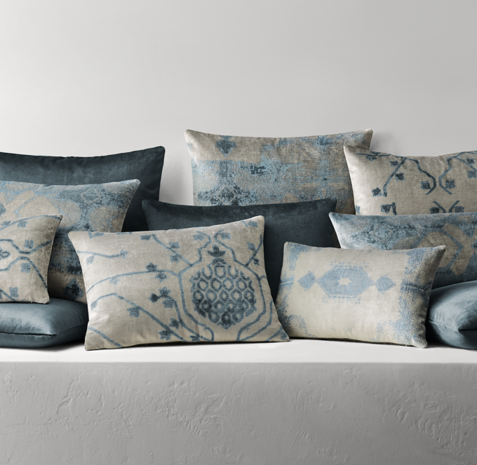 Velvet oushak outlet pillows