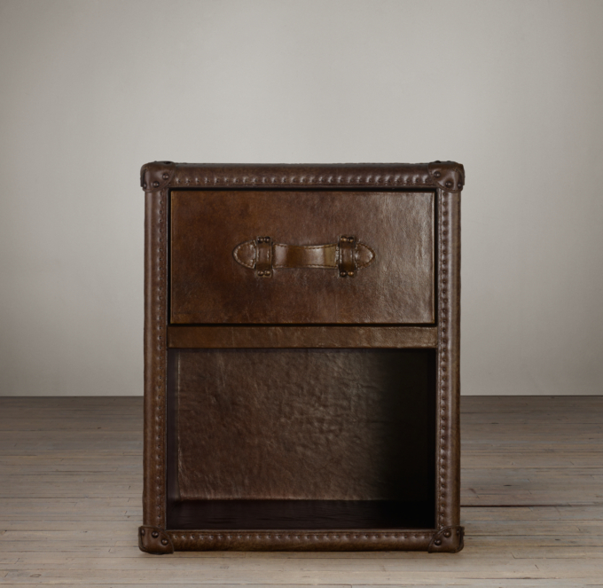  NauticalMart Antique Steamer Trunk Cube : Home & Kitchen