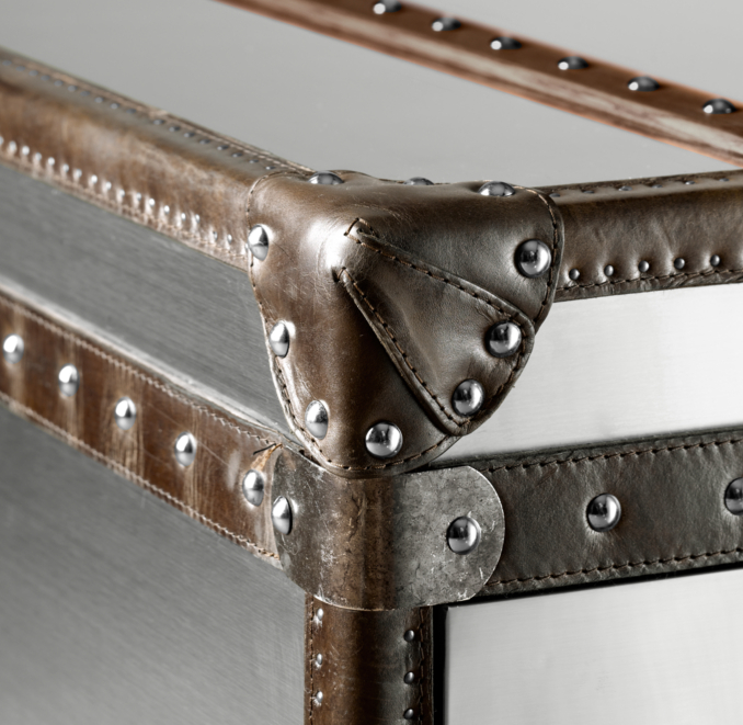 Mayfair Steamer Trunk ExtraLarge Coffee Table