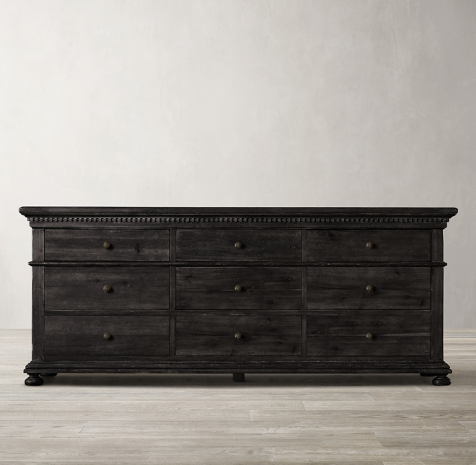 St James 9 Drawer Dresser