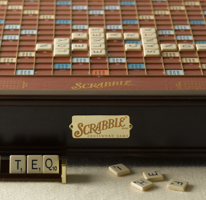 scrabble-premier-collector-s-edition